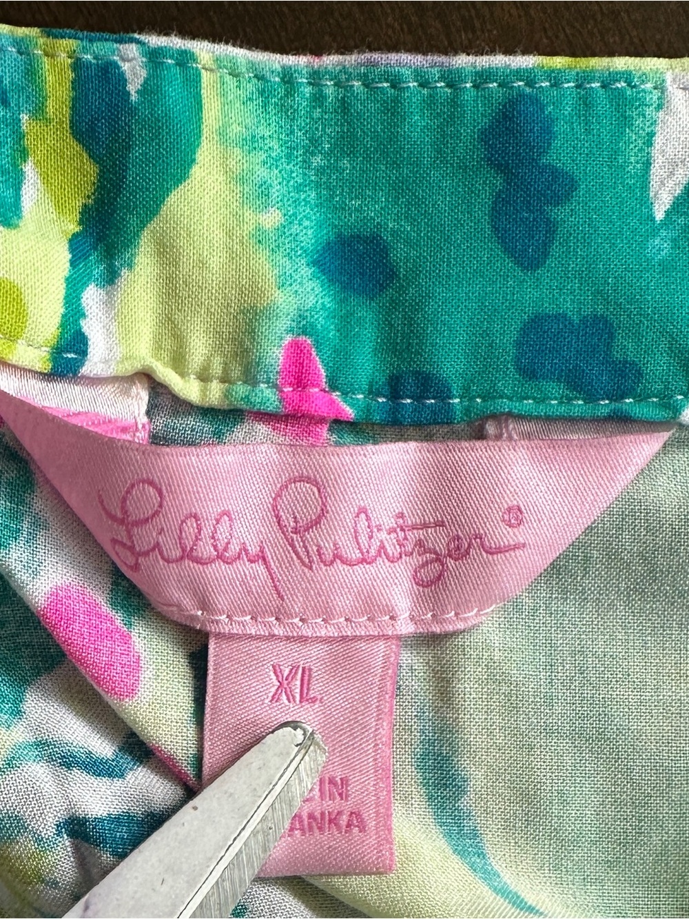 Lilly Pulitzer Harbour Island Tunic, Early Bloomer, Size XL - Picture 6 of 7